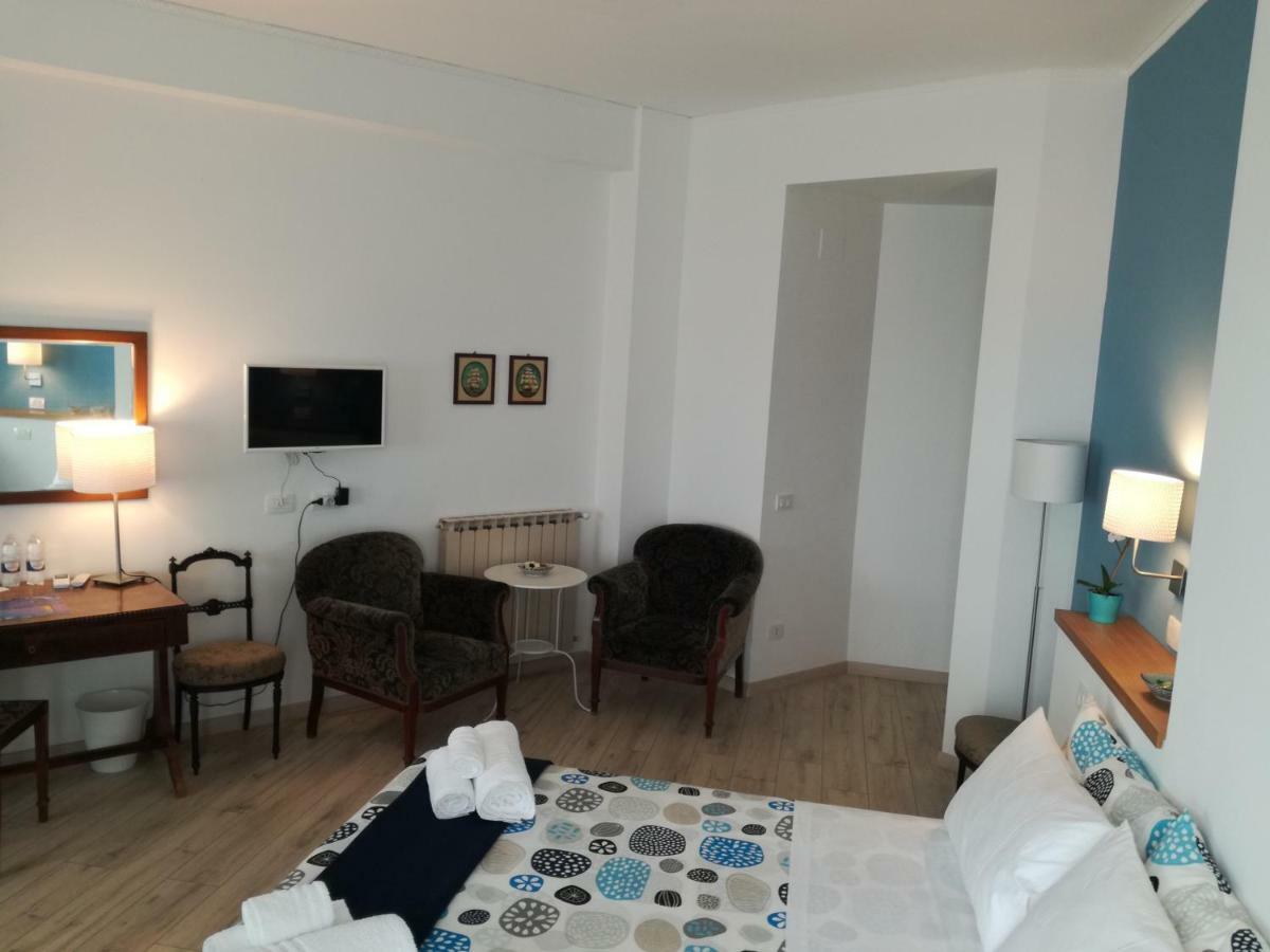 L'Alba Sui Templi Bed & Breakfast Agrigento Eksteriør bilde
